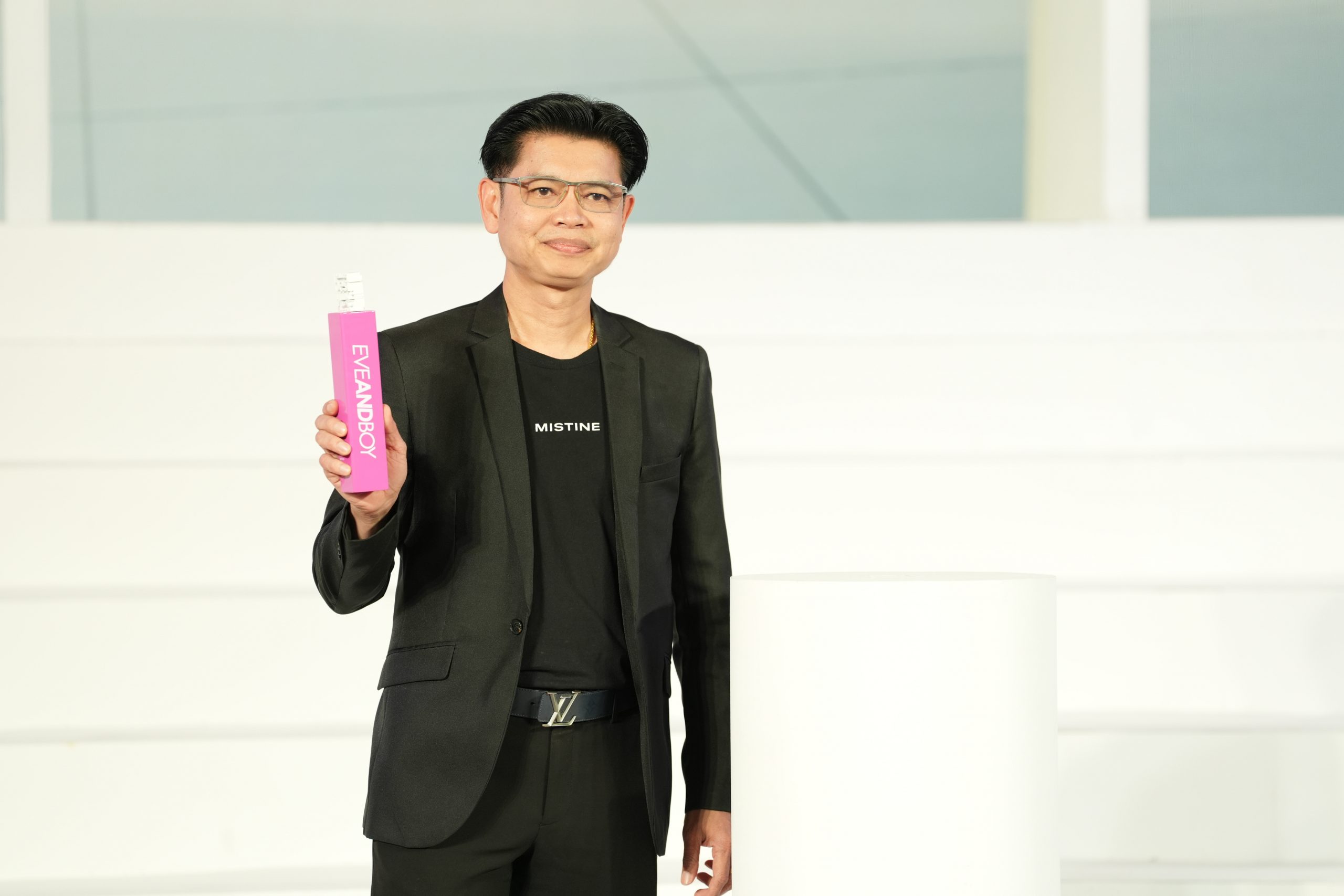 มิสทินคว้ารางวัล “BEST EYELINER PENCIL” จาก EVEANDBOY BEST SELLING AWARDS 2024 ตอกย้ำความเป็นที่สุดของอายไลเนอร์ที่ครองใจผู้บริโภค